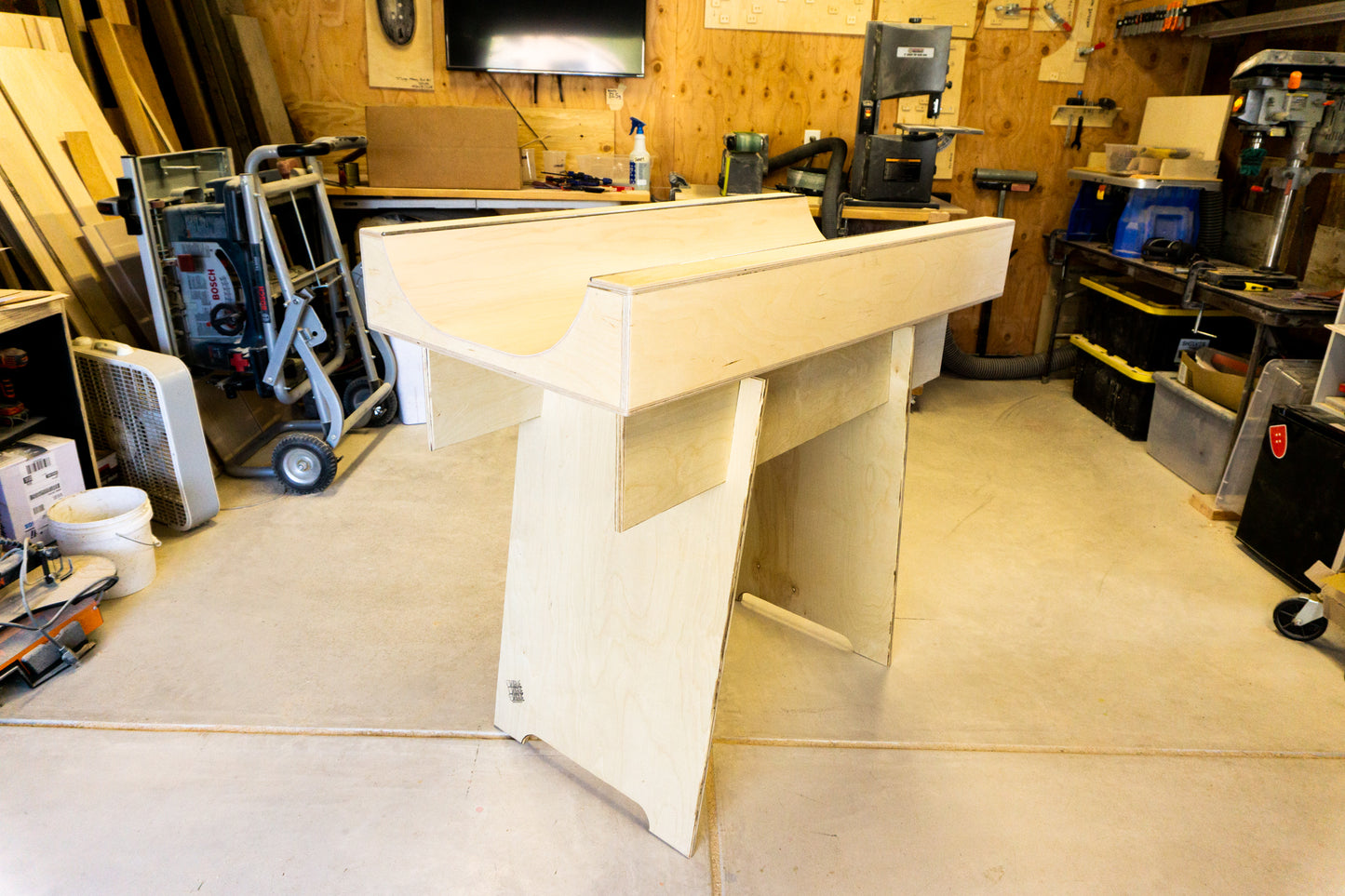 Extra Wide Massive Mini