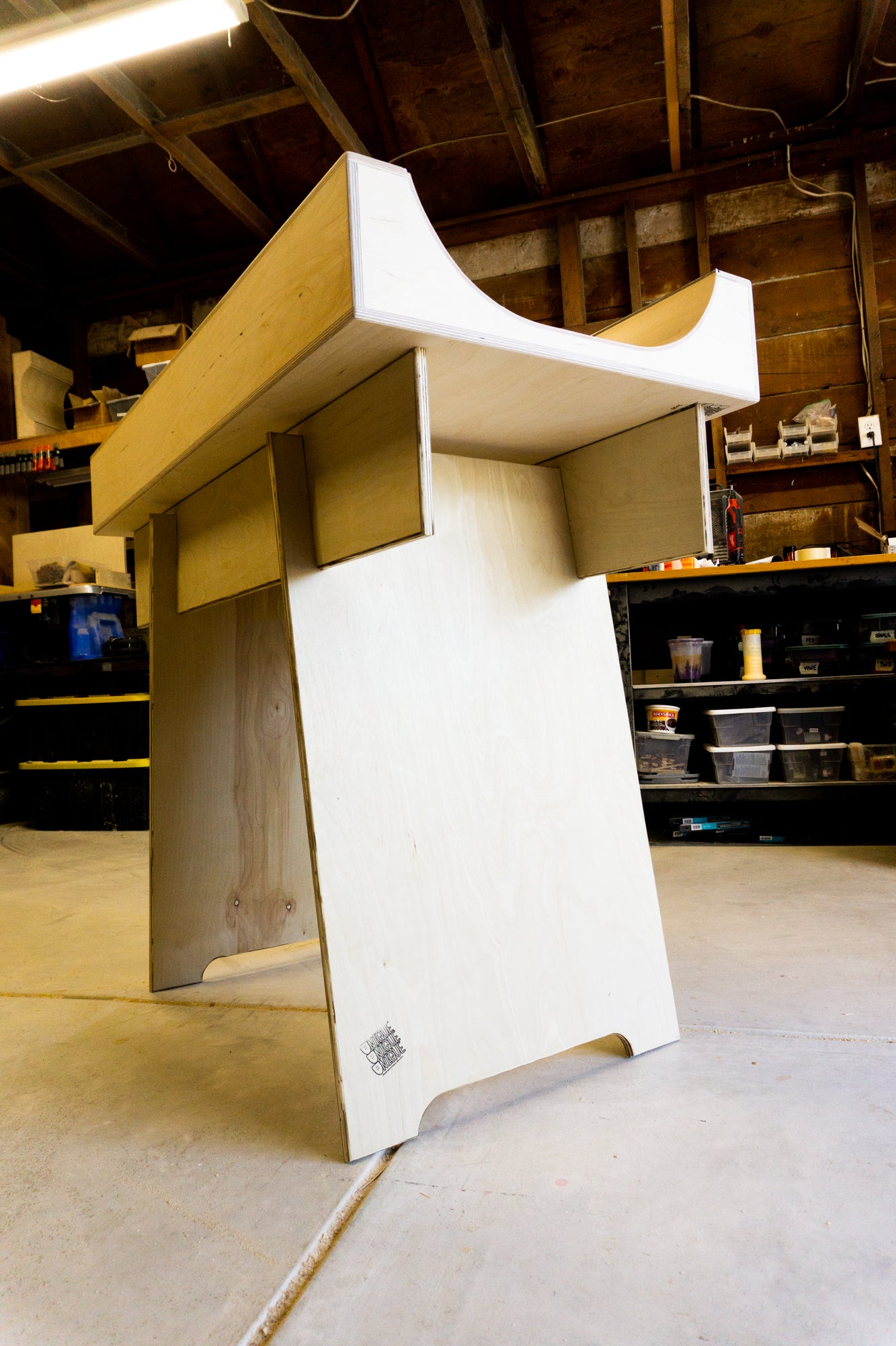 Extra Wide Massive Mini